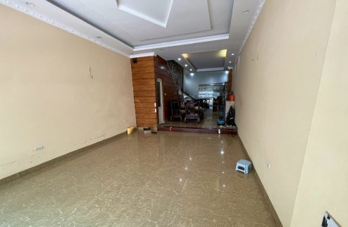 CHO THUÊ NHÀ LIỀN KỀ Ô TÔ TRÁNH NGUYỄN VĂN LỘC 4 TẦNG, 78M2, 4N, 4 WC Ở, VP - 33 TRIỆU (CÓ TL)